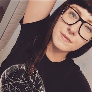 Meet your Posher, Gabrielle sinclaire